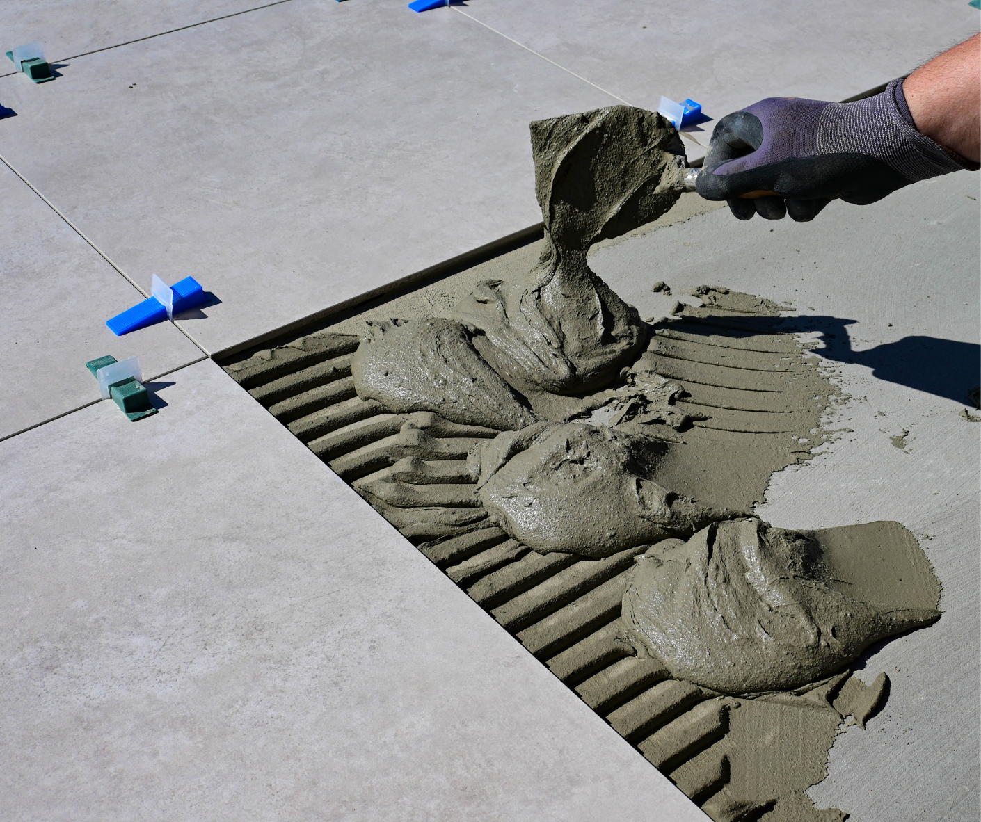 TILE / STONE ADHESIVES